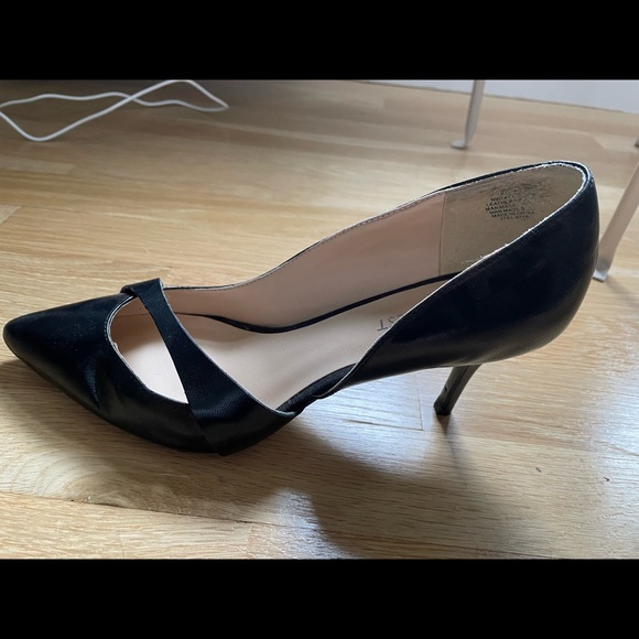 NEW Nine West Leather Pumps - Picture 3 of 4
